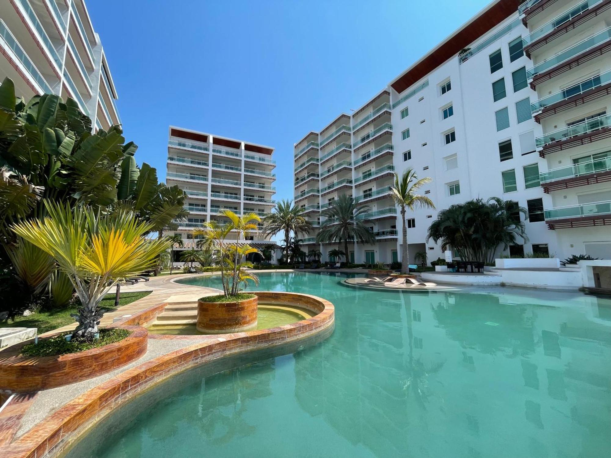 A 2 Min De La Playa , Vista Al Canal By G P S Rentas Mazatlán Esterno foto